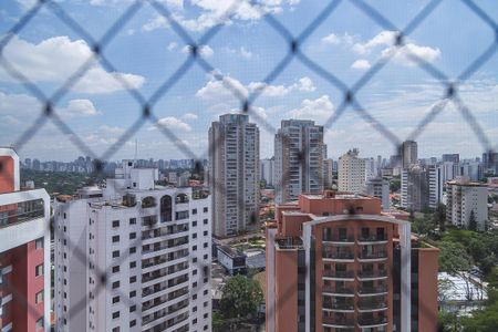 Apartamento à venda com 84m², 3 quartos e 2 vagas Apartamento à venda com 84m², 3 quartos e 2 vagasVista do Quarto 2