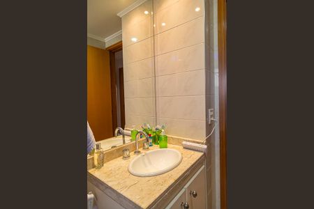 Apartamento à venda com 84m², 3 quartos e 2 vagas Apartamento à venda com 84m², 3 quartos e 2 vagasBanheiro Social