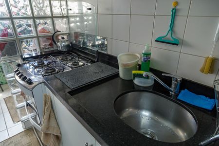 Apartamento à venda com 84m², 3 quartos e 2 vagas Apartamento à venda com 84m², 3 quartos e 2 vagasCozinha - Pia