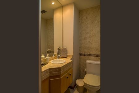 Apartamento à venda com 84m², 3 quartos e 2 vagas Apartamento à venda com 84m², 3 quartos e 2 vagasLavabo