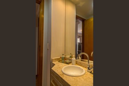 Apartamento à venda com 84m², 3 quartos e 2 vagas Apartamento à venda com 84m², 3 quartos e 2 vagasLavabo