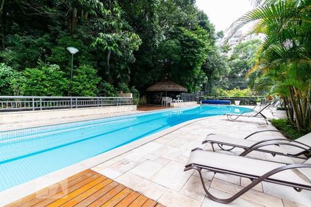 Apartamento à venda com 84m², 3 quartos e 2 vagas Apartamento à venda com 84m², 3 quartos e 2 vagasPiscina