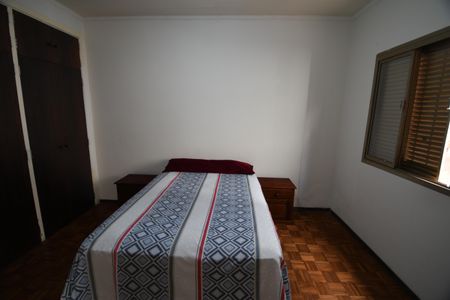 Casa à venda com 177m², 3 quartos e 4 vagasQuarto 3 - Suíte