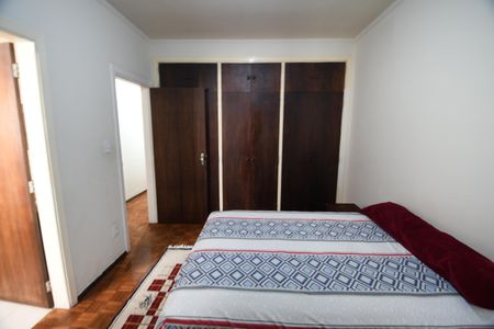 Casa à venda com 177m², 3 quartos e 4 vagasQuarto 3 - Suíte