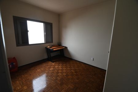 Casa à venda com 177m², 3 quartos e 4 vagasQuarto 2