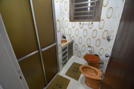 Casa à venda com 177m², 3 quartos e 4 vagasBanheiro 2