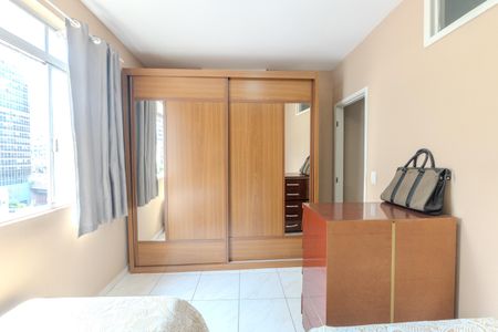 Apartamento à venda com 44m², 1 quarto e sem vaga Apartamento à venda com 44m², 1 quarto e sem vagaQuarto