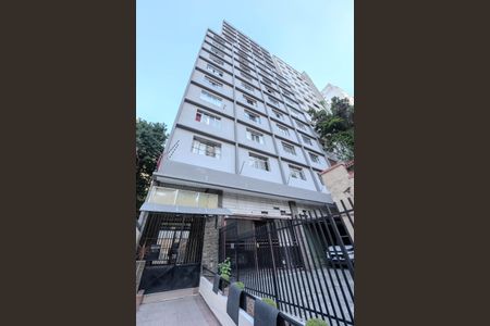 Apartamento à venda com 44m², 1 quarto e sem vaga Apartamento à venda com 44m², 1 quarto e sem vagaFachada