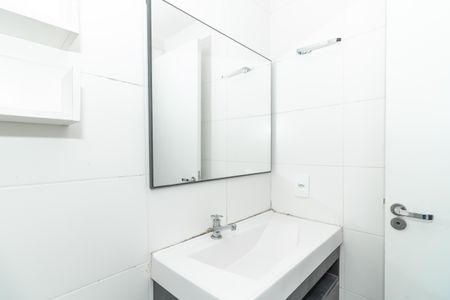 Apartamento à venda com 62m², 3 quartos e 1 vaga Apartamento à venda com 62m², 3 quartos e 1 vagaBanheiro da Suíte