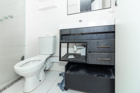 Apartamento à venda com 62m², 3 quartos e 1 vaga Apartamento à venda com 62m², 3 quartos e 1 vagaBanheiro da Suíte