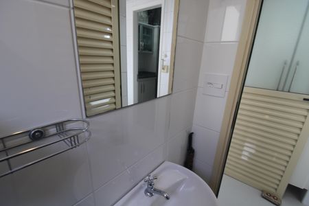Apartamento à venda com 179m², 4 quartos e 3 vagasBanheiro de Serviço