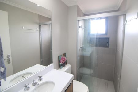 Apartamento à venda com 179m², 4 quartos e 3 vagasQuarto 2 - Banheiro