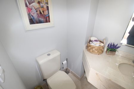 Apartamento à venda com 179m², 4 quartos e 3 vagasLavabo