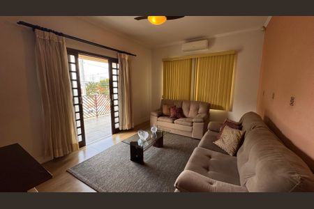 Casa à venda com 224m², 4 quartos e 6 vagas Casa à venda com 224m², 4 quartos e 6 vagasSala 2