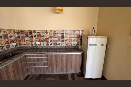 Casa à venda com 224m², 4 quartos e 6 vagas Casa à venda com 224m², 4 quartos e 6 vagasChurrasqueira