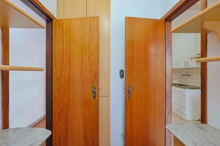 Apartamento à venda com 65m², 3 quartos e 1 vaga Apartamento à venda com 65m², 3 quartos e 1 vagaQuarto 3