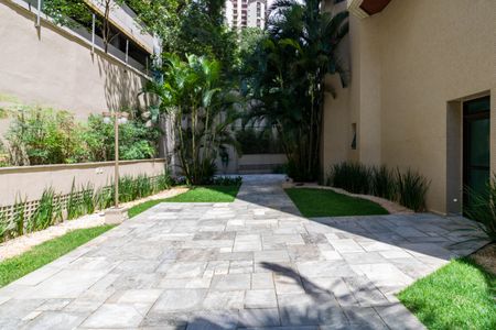 Apartamento à venda com 250m², 3 quartos e 3 vagas Apartamento à venda com 250m², 3 quartos e 3 vagasÁrea comum