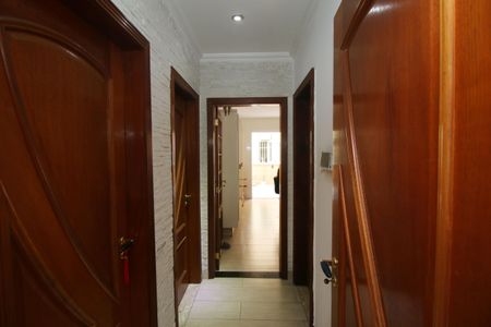 Casa à venda com 360m², 3 quartos e 5 vagasCorredor