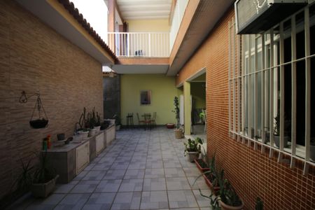Casa à venda com 360m², 3 quartos e 5 vagasQuintal
