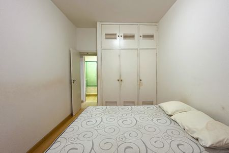 Apartamento à venda com 60m², 2 quartos e sem vaga Apartamento à venda com 60m², 2 quartos e sem vagaQuarto 02