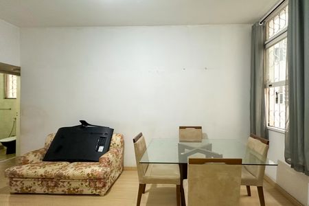 Apartamento à venda com 60m², 2 quartos e sem vaga Apartamento à venda com 60m², 2 quartos e sem vagaSala