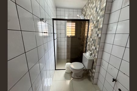 Casa para alugar com 100m², 4 quartos e 2 vagas Casa para alugar com 100m², 4 quartos e 2 vagasBanheiro 2