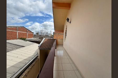 Casa para alugar com 100m², 4 quartos e 2 vagas Casa para alugar com 100m², 4 quartos e 2 vagasVaranda