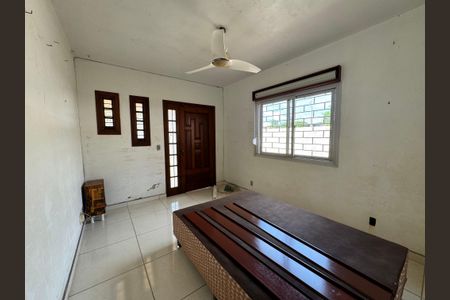 Casa para alugar com 100m², 4 quartos e 2 vagasSala