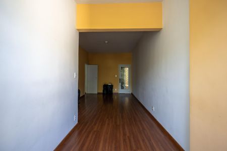 Apartamento à venda com 97m², 3 quartos e 1 vaga Apartamento à venda com 97m², 3 quartos e 1 vagaSala