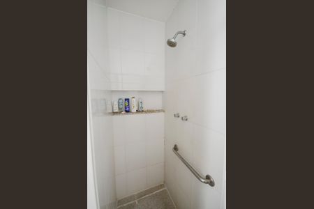 Apartamento à venda com 97m², 3 quartos e 1 vaga Apartamento à venda com 97m², 3 quartos e 1 vagaBanheiro