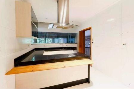 Casa de condomínio à venda com 529m², 4 quartos e 6 vagas Casa de condomínio à venda com 529m², 4 quartos e 6 vagasFoto 08