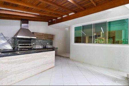 Casa de condomínio à venda com 529m², 4 quartos e 6 vagas Casa de condomínio à venda com 529m², 4 quartos e 6 vagasFoto 31