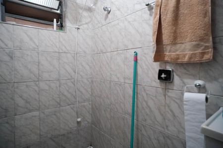 Casa à venda com 150m², 3 quartos e 1 vagaBanheiro