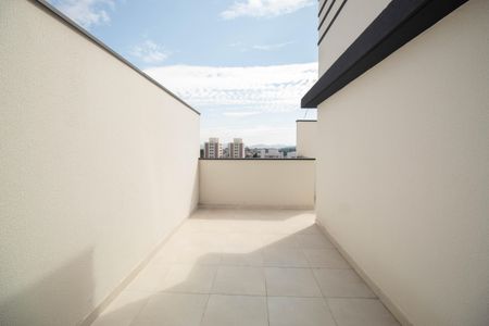 Apartamento à venda com 58m², 3 quartos e 1 vaga Apartamento à venda com 58m², 3 quartos e 1 vagaTerraço