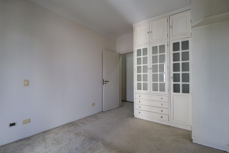 Apartamento à venda com 212m², 4 quartos e 3 vagasQuarto 2 suíte