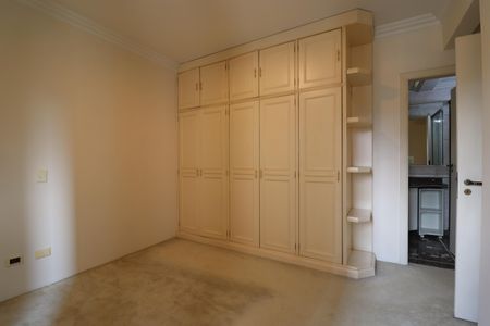 Apartamento à venda com 212m², 4 quartos e 3 vagasQuarto 1 suíte