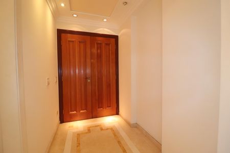 Apartamento à venda com 212m², 4 quartos e 3 vagasHall de entrada