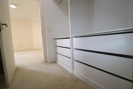 Apartamento à venda com 212m², 4 quartos e 3 vagasCloset Quarto 3 suíte