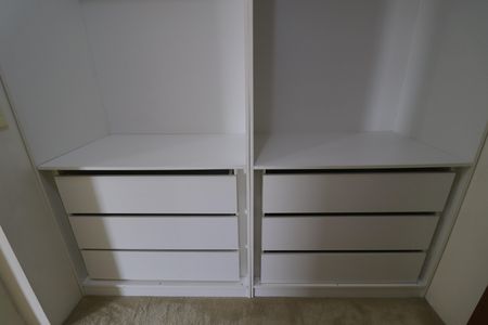 Apartamento à venda com 212m², 4 quartos e 3 vagasCloset Quarto 3 suíte