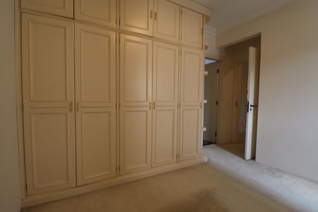 Apartamento à venda com 212m², 4 quartos e 3 vagasQuarto 1 suíte