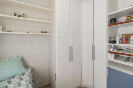 Apartamento à venda com 60m², 3 quartos e 1 vagaQuarto 2