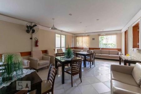 Apartamento à venda com 60m², 3 quartos e 1 vagaÁrea comum -salao de Festas