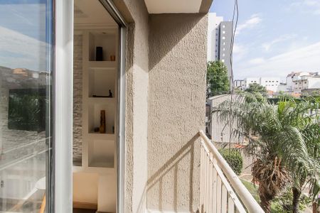 Apartamento à venda com 60m², 3 quartos e 1 vagaVaranda