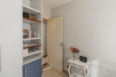 Apartamento à venda com 60m², 3 quartos e 1 vagaQuarto 2