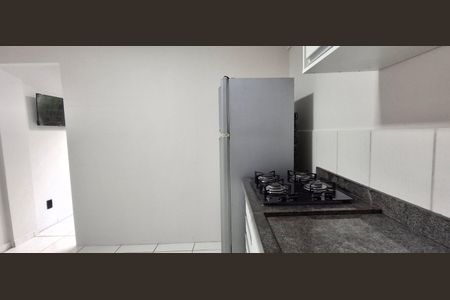 Sala/Cozinha de apartamento para alugar com 1 quarto, 45m² em Estreito, Florianópolis