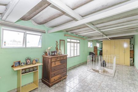 Casa à venda com 200m², 3 quartos e 2 vagasSotão