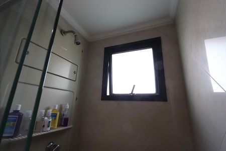 Apartamento à venda com 107m², 3 quartos e 2 vagasBanheiro da Suíte