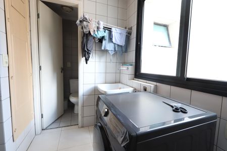 Apartamento à venda com 107m², 3 quartos e 2 vagasLavanderia