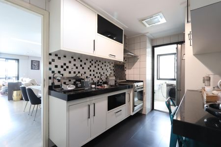 Apartamento à venda com 107m², 3 quartos e 2 vagasCozinha