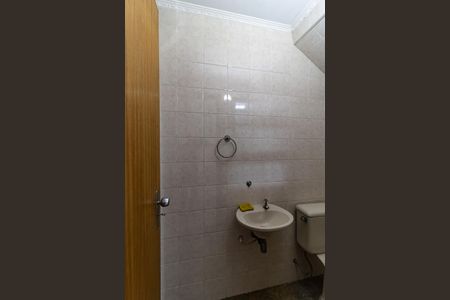 Casa à venda com 130m², 3 quartos e 3 vagas Casa à venda com 130m², 3 quartos e 3 vagasBanheiro de Serviço
